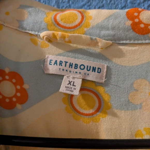 EARTHBOUND Yellow Short-Sleeve Button-Up with Orange Floral Print - Picture 2 of 2